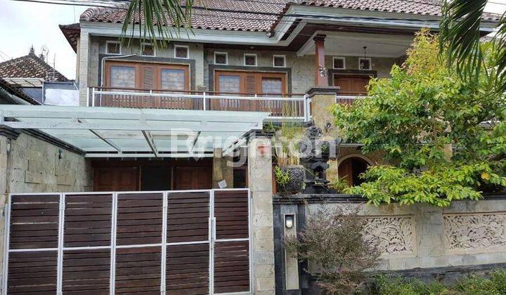 PREMIUM AND COMFORTABLE 4BR HOUSE, SEMI FURNISH, BEAUTIFUL AND COMFORTABLE IN THE ELITE RENON AREA, IN THE MIDDLE OF DENPASAR CITY. 2