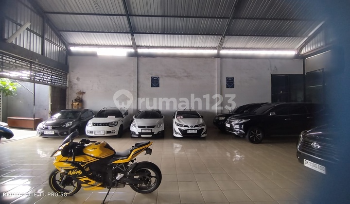 Strategic Shop/Showroom in North Denpasar, Bali 2