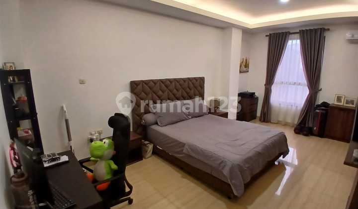 Rumah Kelapa Gading 6x17 3 Lantai Siap Huni Bgus Semi Furnish 2