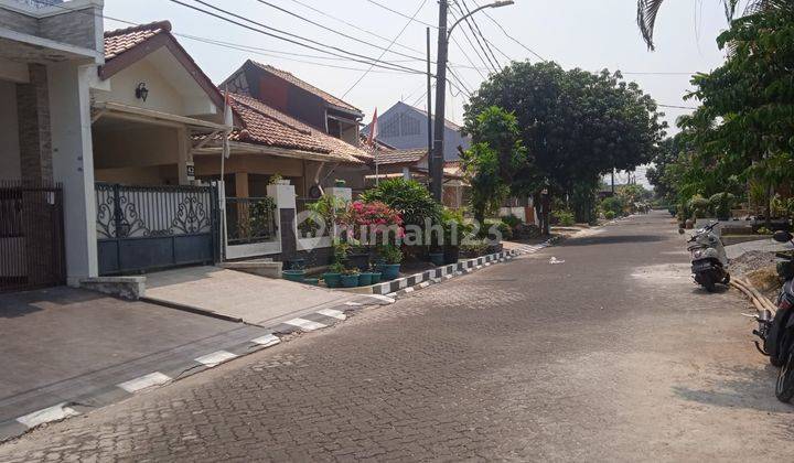 Perumahan Komplek Keungan Karang Tengah Kota Tangerang 2