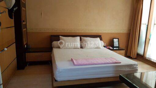 Rumah Semi Furnished di Sayap Cipaganti Harga Nego 2