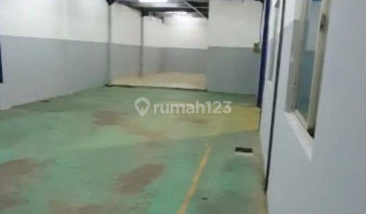 Disewakan Gudang Modern Bagus Strategis Pinggir Jalan Kawasan Sn1 Bisnis Kota Harapan Indah. Cocok Kantor, Gudang Consumer Good Atau Distributor.  2