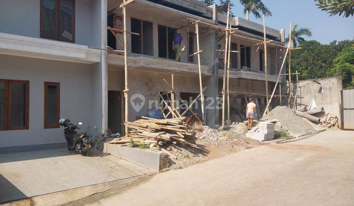 Di Jual Rumah Baru Bagus 2 Lantai Di Belakang Mal Bintaro 2