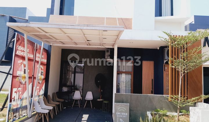 Di jual rumah 2lt dengan konsep smat home system,langsung huni. Di jual rumah 2lt dengan konsep smat home system,langsung huni.