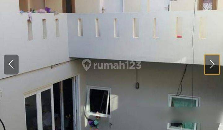 Di jual cepat rumah komersial 4lt plus 28 kamar kos  2