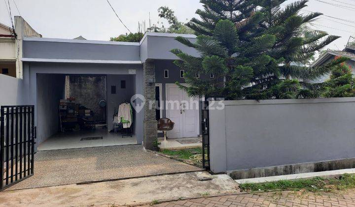 Di jual cepat rumah bagus pingir jalan bebas banjir. 1