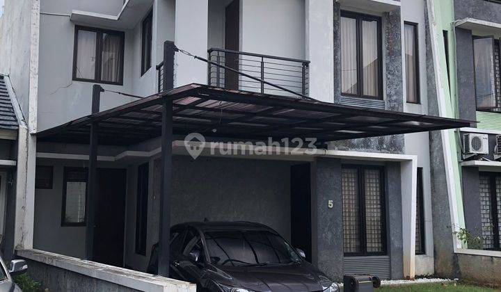 Di Sewakan Rumah Bagus 2 Lantai Semi Furnis Di Sek 3 Bintaro 1