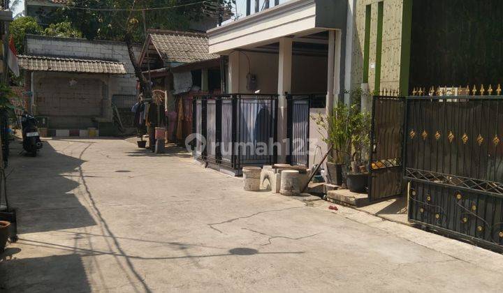 Rumah 2 lantai siap huni di mutiara gading timur  1