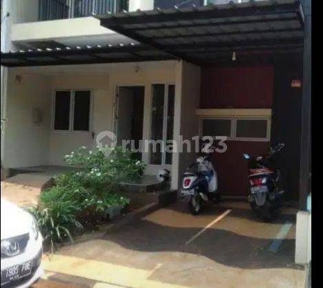 Dijual rumah bagus depan taman grand wisata  2