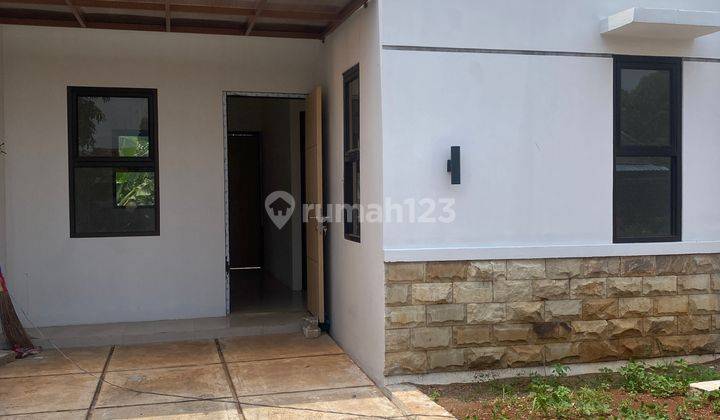 Rumah Baru Unfurnished SHM di Jl Bawang Bekasi Timur Regency, Bekasi 1