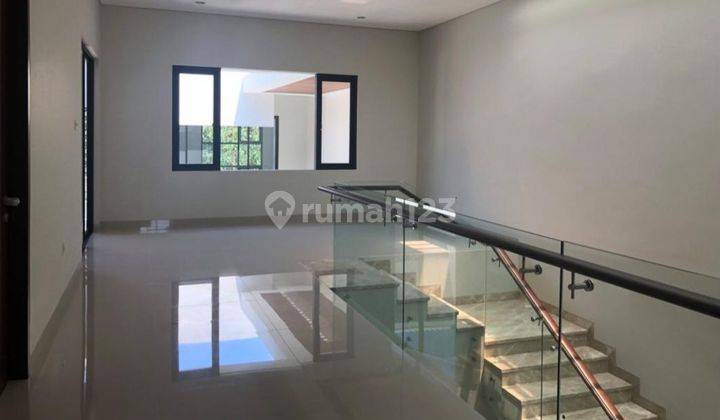 Rumah Baru 2 Lantai Di Tengah Kota Bandung 1