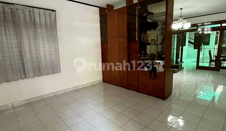 Well-Maintained House Strategic Location In The Center of Bandung City 2