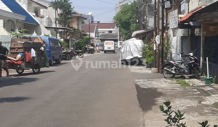 Rumah Huk Nyaman Luas Dekat Taman Shm 