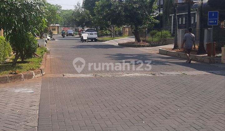 Rumah Tua Dalam Komplek Nyaman Perlu Renov  2