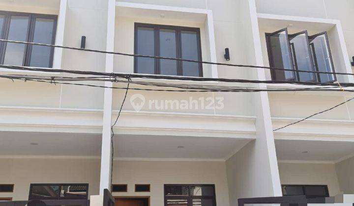 Rumah baru taman ratu minimalis modern  2