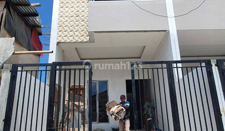 Rumah 3 lantai bagusss SHM akses 2mobil 1