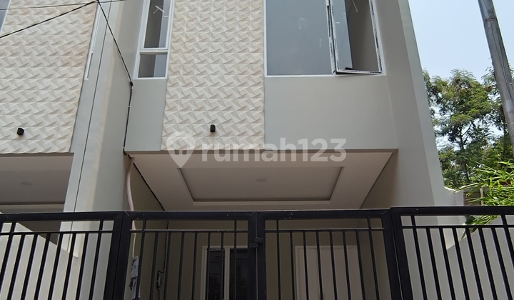 Rumah Baru Grogol Roxy Minimalis Modern