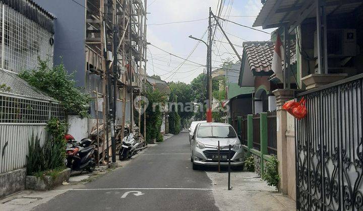 Rumah Tua Hitung Tanah Depan Taman Shm 2