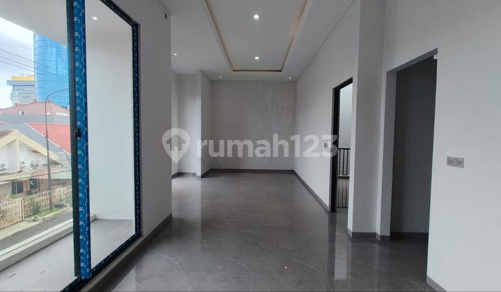 Manyar Kertoadi House Near Unair and Its Galaxi Mall Surabaya 2