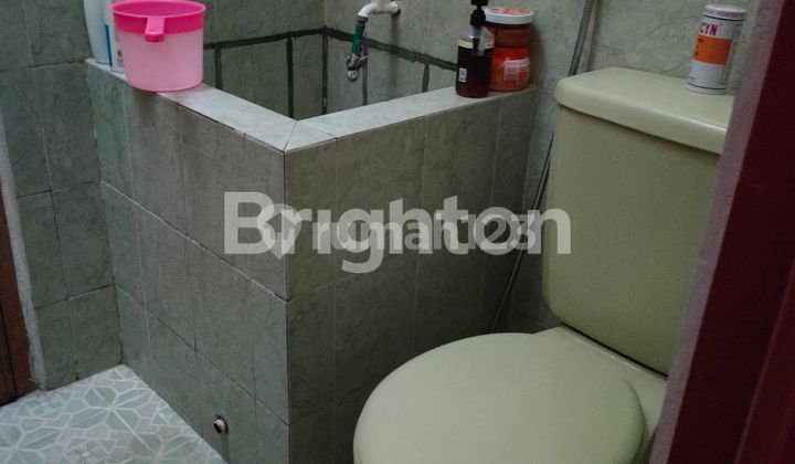 RUMAH DIJUAL DALAM KOMPLEK PERUMAHAN DEKAT TERMINAL JOMBOR 2