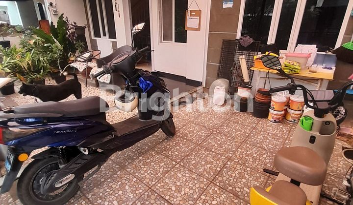 Rumah 2 Lantai Mewah Di Perumahan Kemang Pratama Bekasi Selatan 