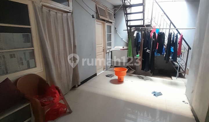 Rumah 2 Lantai Murah Strategis Tepi Jalan di Galaxy Jakasetia Bekasi Selatan 2