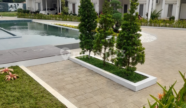 Rumah Baru 2 Lantai Mewah Murah Tanpa Dp Ada Kolam Renang di Bintara Jaya Bekasi Barat 2