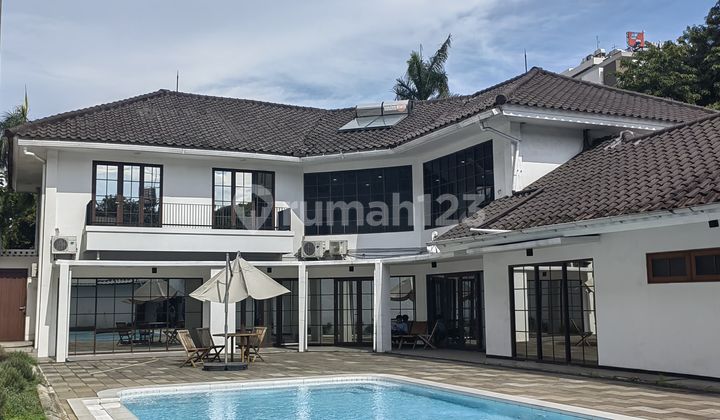 Rumah Dijual di Niaga Hijau Raya Pondok Indah Jaksel Rumah Dijual di Niaga Hijau Raya Pondok Indah Jaksel