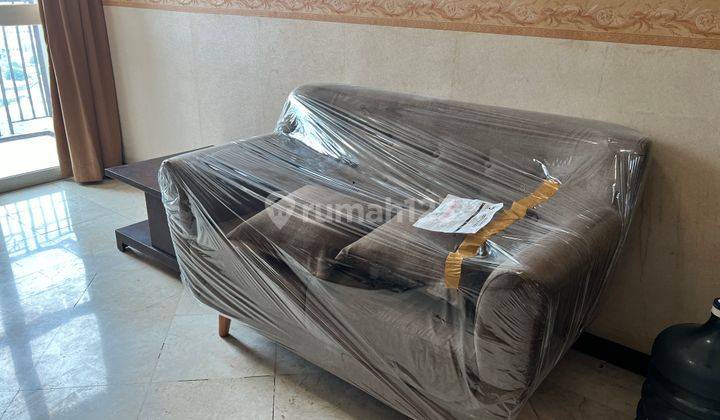 ruang tamu bellagio residence 1+1 luas 56m2