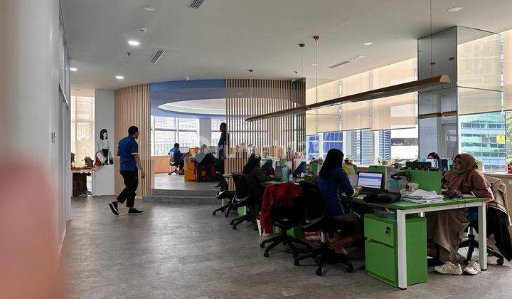 Disewakan atau Dijual Unit Kantor 360m2 di Bellagio Mega Kuningan 1