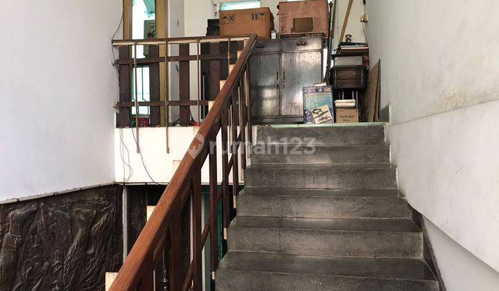 Rumah Di Menteng Pinggir Jalan Proklamasi 1