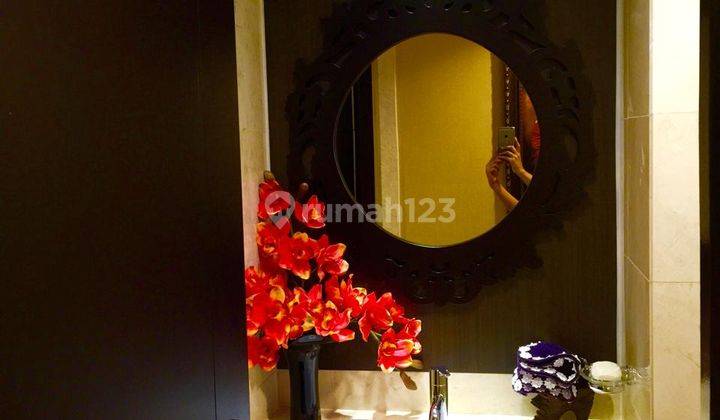kamar mandi apartemen bellagio residence 200m disewakan