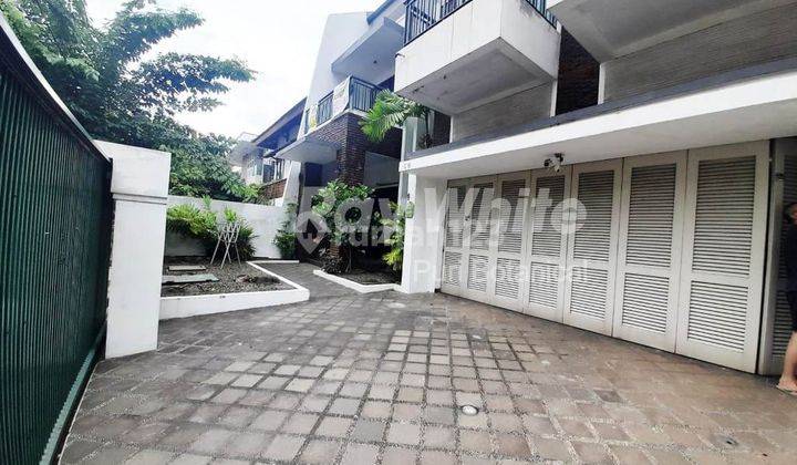 Dijual Rumah di Sunrise Garden