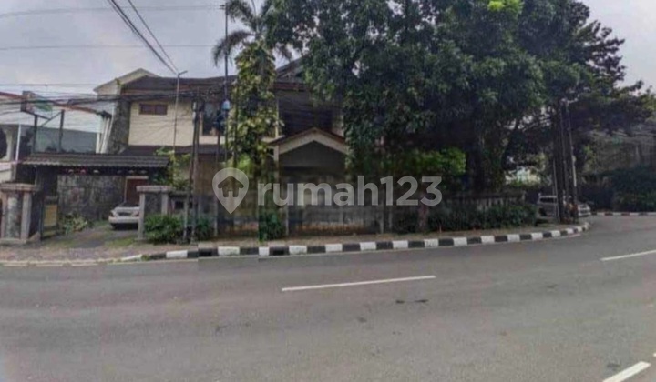 Dijual Rumah di Daerah Kebayoran Baru Jakarta Selatan 1