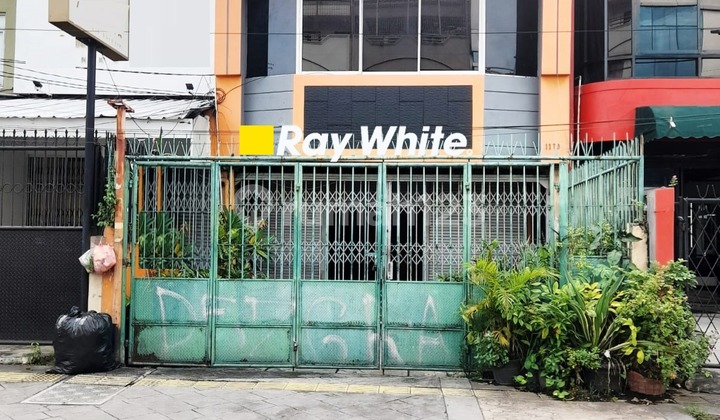 Dijual Ruko Di Tanjung Duren, letak strategis, jalan lebar 