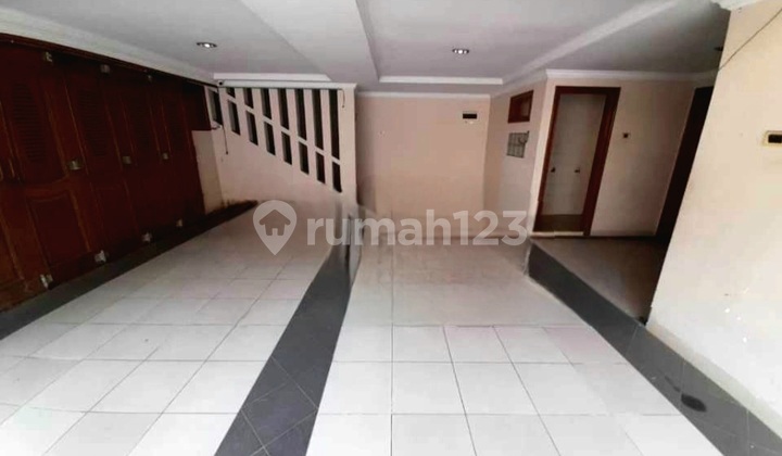 For Sale House in Puri Indah 2