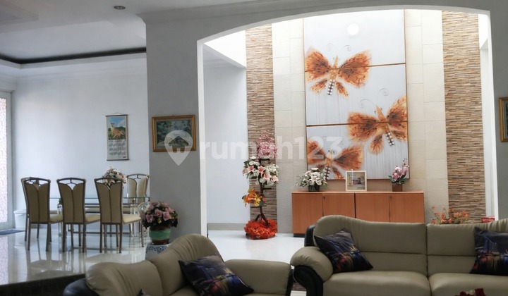 For Sale House in Green Ville 2