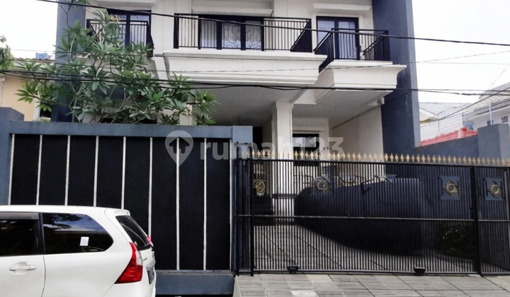 Dijual Rumah di Sunrise Garden