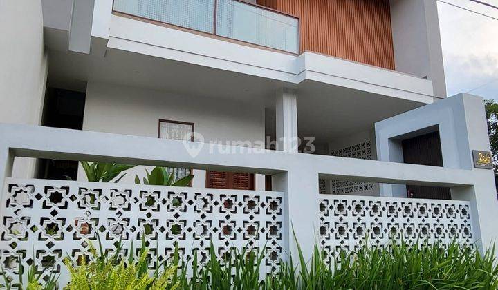 Rumah 2 Lantai Lokasi Strategis di Komplek Tvri Medan Tembung 2