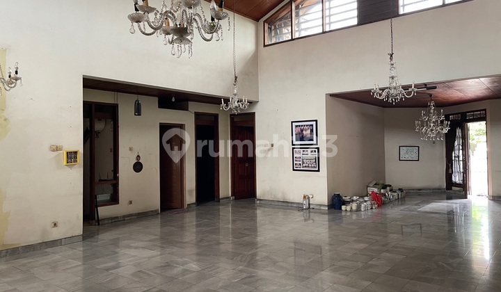 Disewakan Rumah Lokasi Usaha Bintaro Jaya 2