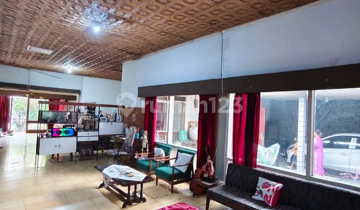 TERMURAH ! Rumah Super Luas di Sayap Gatot Subroto – Lokasi Strategis, Harga Menarik! TERMURAH ! Rumah Super Luas di Sayap Gatot Subroto – Lokasi Strategis, Harga Menarik!