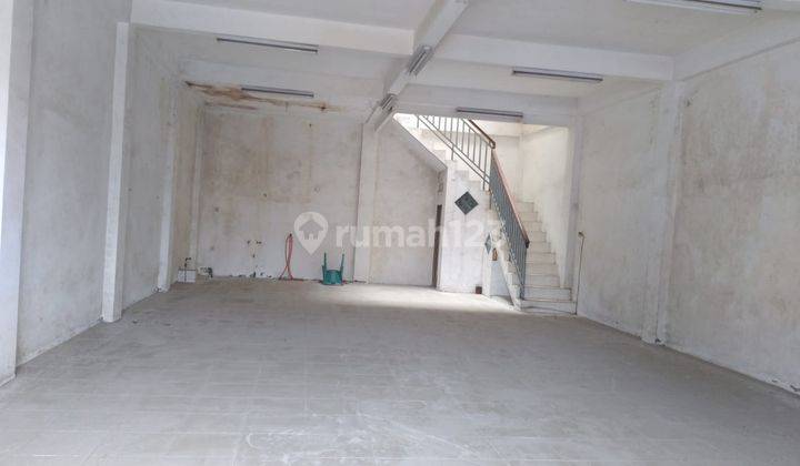 Disewakan Ruko Pondok Ungu Permai Nan Luas Siap Pakai H0752  2