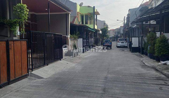 Rumah Bagus di Taman Harapan Baru, Bekasi er  2