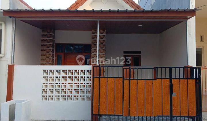 Rumah Bagus di Taman Harapan Baru, Bekasi Samping Superindo B0858  1