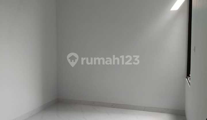 Jual Rumah di Harapan Indah Bekasi Siap Huni (B1185) 2
