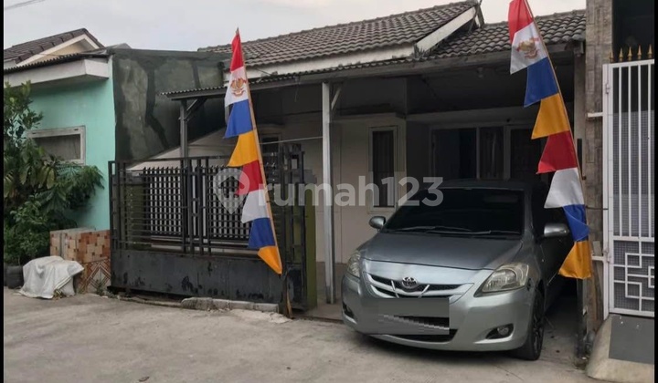 For Sale 1-Story House in Taman Puri Cendana Bekasi (C0020)