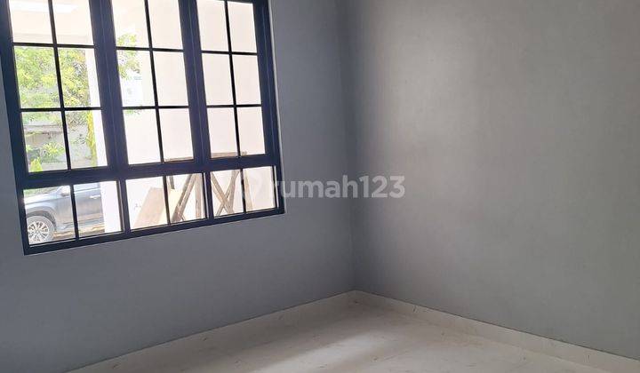 Rumah Bagus Semi Furnished SHM di Harapan Indah, Bekasi b0945  2