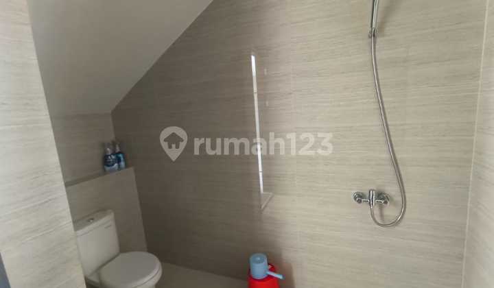 For Sale: Ready-to-live house at Summarecon Bekasi, affordable price (C0935) 2