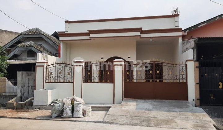Sell New House in THB Housing, Bekasi City (C0930) Sell New House in THB Housing, Bekasi City (C0930)