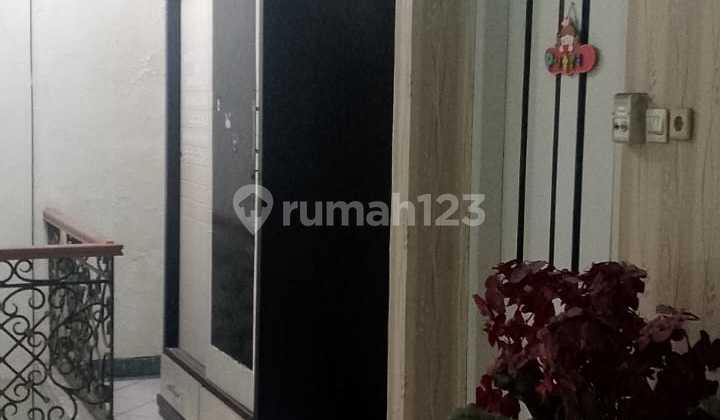 Dijual Rumah Megah di Harapan Indah Bekasi Kota (D0086) 2